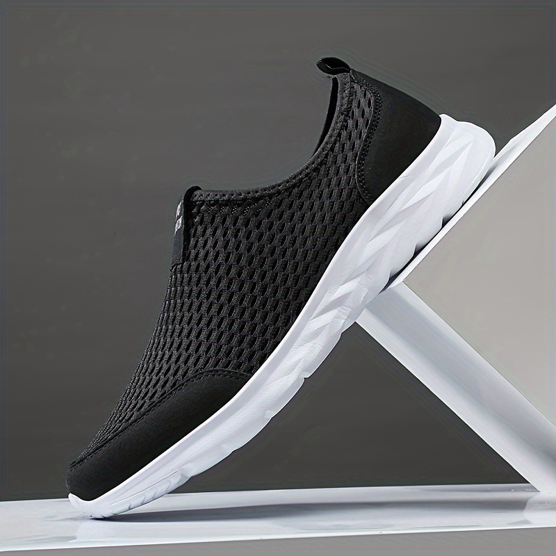 mens casual breathable lightweight mesh slip on walking shoes casual outdoor anti skid sneakers driving shoes details 27